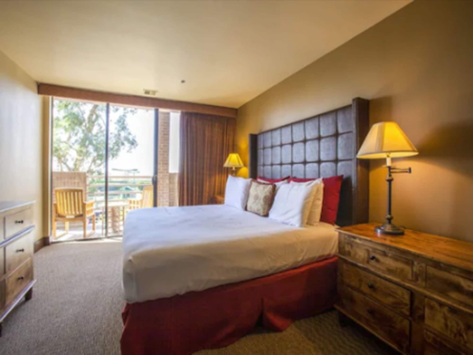 Ventana Canyon Club And Mount Lemmont